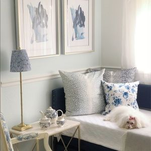 Meet your Posher, Claudia